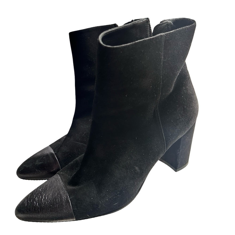 *EUC* Stuart Weitzman Black Suede Heeled Boots with leather toe